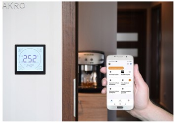 ESCO TC-610CWiFi CZARNY Regulator do Podłogówki